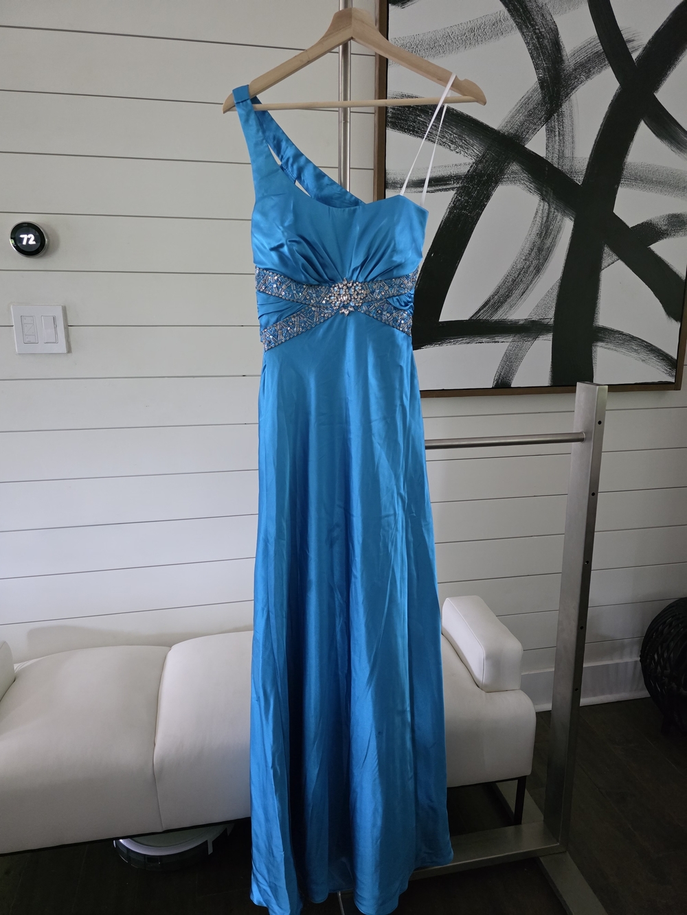One-Shoulder Turquoise Evening Gown with Beaded Waistband